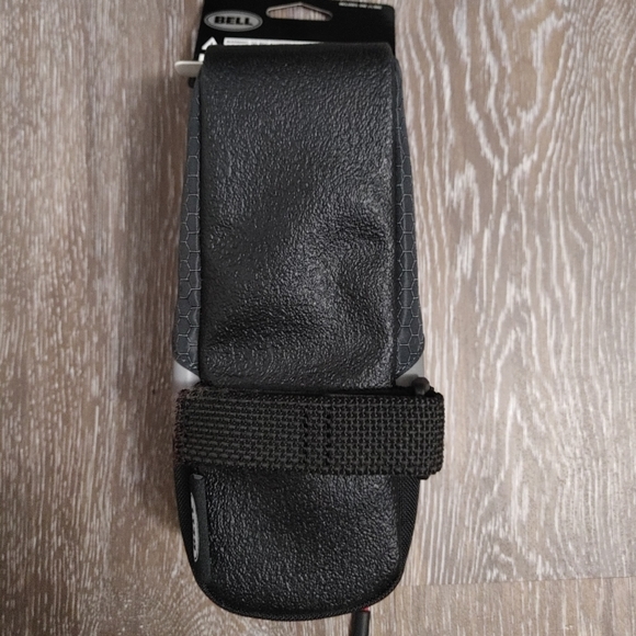 New Bell Stowaway 450 Top Tube Phone Bag - Picture 6 of 8